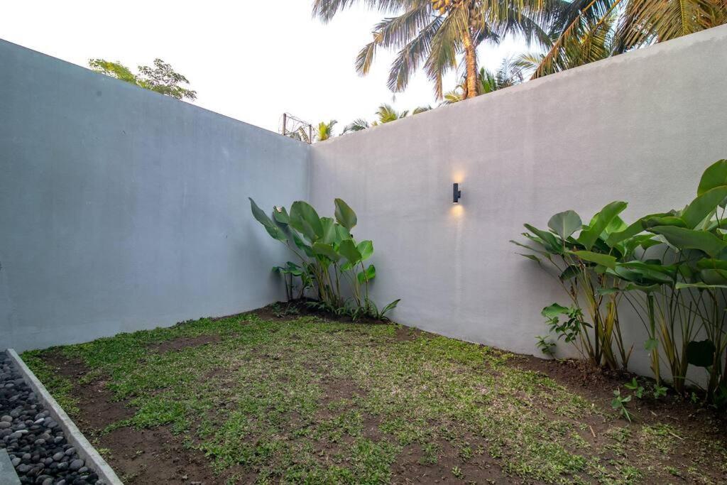 Anahata Home Tabanan  Luaran gambar